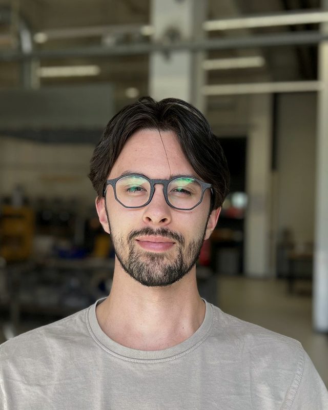 Hanjo Claassen, photographed in the workshop